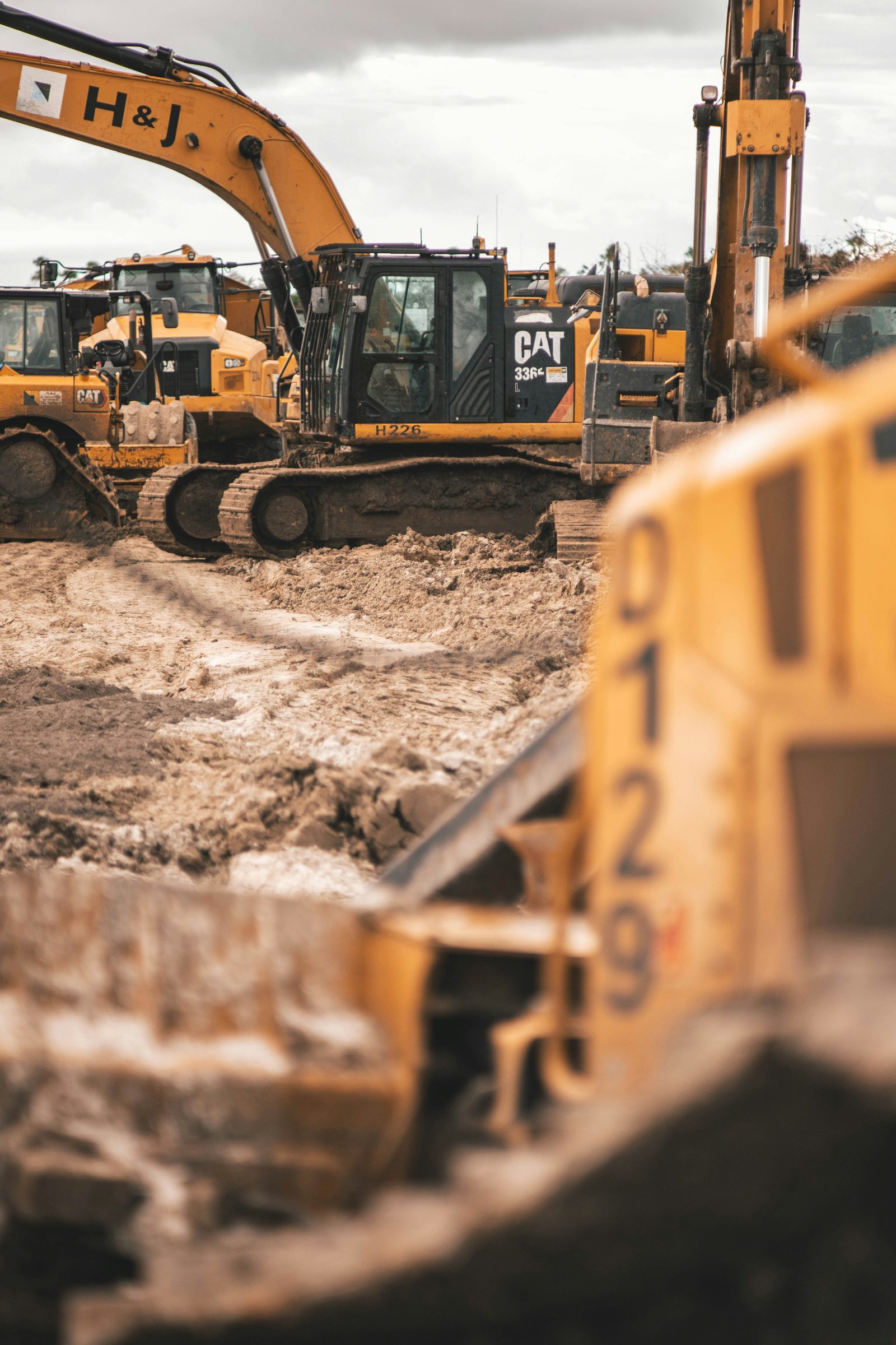 Plant and machinery on a DEL site